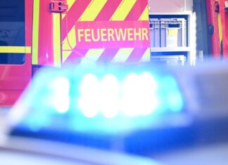 Der Junge wurde in eine Spezialklinik gebracht. (Symbolbild)