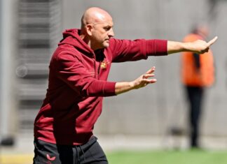 Trainer Torsten Lieberknecht vom 1. FC Kaiserslautern hofft am letzten Spieltag auf ein Wunder.