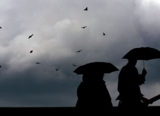 An Himmelfahrt sollten Ausflügler wetterfeste Kleidung nicht vergessen. (Archivbild)