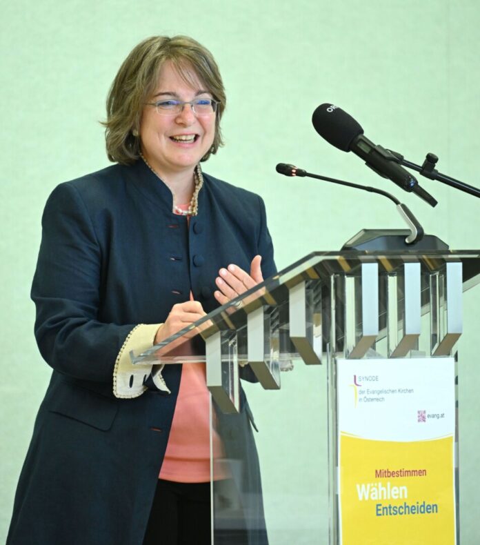 Cornelia Richter lehrt bislang an der Universität Bonn.