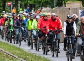 Die Teilnehmerinnen und Teilnehmer fordern bessere Radwege.