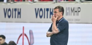 Dieter Hecking bleibt auch im Abstiegsfall.