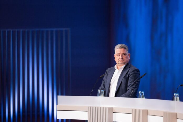 Medien berichten, dass der Vertrag von Thyssenkrupp-Chef Miguel López in einer außerordentlichen Aufsichtsratssitzung am 20. Juni vorzeitig verlängert werden soll. (Archivbild)