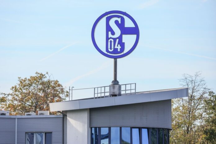 Schalker Gyamfi wechselt nach Schottland