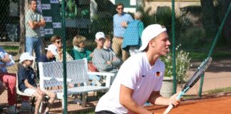 Die deutschen Junioren Max Schönhaus und Niels McDonald stehen bei den French Open im Finale.