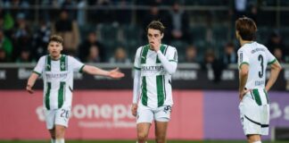 Über angebliche Geschehnisse auf Mallorca möchte Borussia Mönchengladbach mit Florian Neuhaus (M) sprechen.