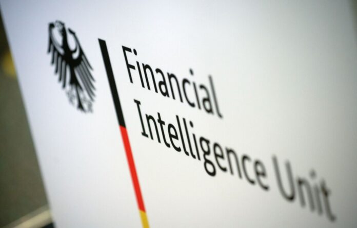 Financial Intelligence Unit In der Arbeit der Anti-Geldwäsche-Behörde FIU spielen digitale Währungen wie Bitcoin oder Ethereum eine große Rolle.