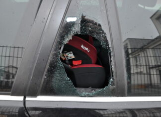 "Automarder" treiben in Ratingen ihr Unwesen. Foto: Polizei/Symbolbild