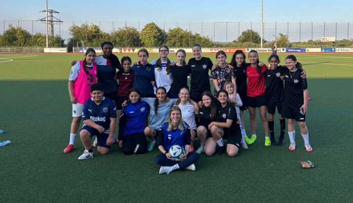 Mädchen können bei der SV Union Velbert ihr Können am ball beweisen. Foto: SV Union Velbert