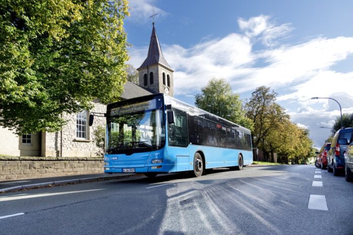 Ein Bus der WSW ist unterwegs. Foto: Frank Gleitsmann