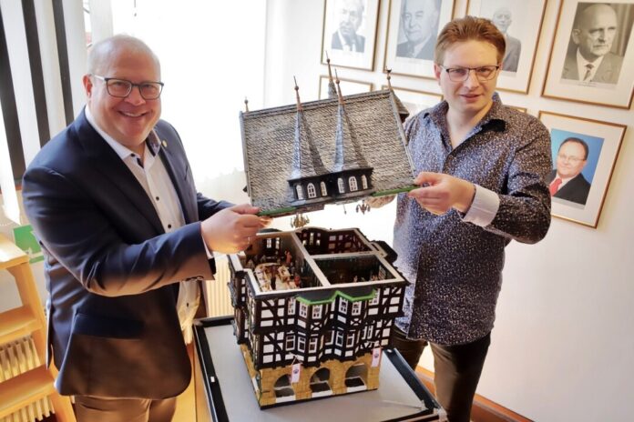 Miniatur des Alsfelder Rathauses