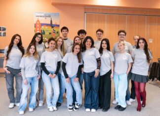 Das Berufskolleg Neandertal des Kreises Mettmann und das Lycée Professionnel Pré de Cordy in Sarlat kooperieren mit dem Neanderthal-Museum und dem Nationalmuseum der Frühgeschichte in Les Eyzies und haben mit diesem Projekt im ProTandem-Wettbewerb gewonnen. Foto: Bastien Devoghelaere