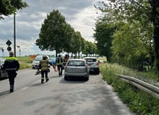 Am Donnerstagnachmittag ist 37-Jähriger bei einem Auffahrunfall verletzt worden. Foto: Polizei