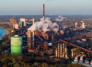 Der Stahlkonzern Salzgitter will noch in diesem Sommer entscheiden, was mit seiner HKM-Beteiligung geschehen soll.