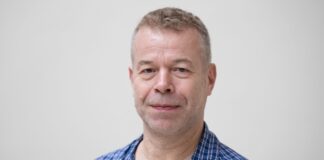 Der deutsche Fotograf und Künstler Wolfgang Tillmans im März in Dresden.