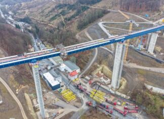 Der Verkehr kann wohl eingeschränkt wieder früher rollen als geplant. (Archivbild)