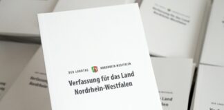 Die Landesverfassung Nordrhein-Westfalens spiegelt auch die gesellschaftlichen Veränderungen der vergangenen Jahrzehnte wider.(Archivbild)