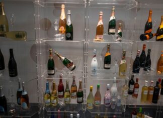 Die Oekter Collection ist nach eigenen Angaben Weltmarktführer bei Schaumweinen wie Henkell und Freixenet. (Archivbild)