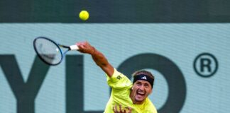 Alexander Zverev hat sich in Halle ins Viertelfinale gekämpft.