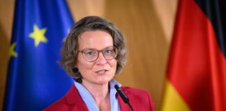 NRW-Bauministerin Ina Scharrenbach (CDU) hat eine schwere Erkrankung öffentlich gemacht. (Foto-Archiv)