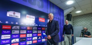 Frank Baumann hat offiziell auf Schalke angefangen.