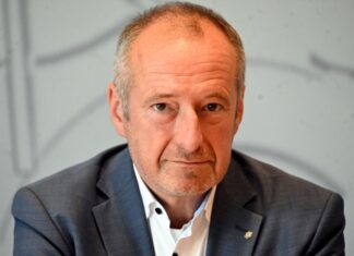 Oliver Wittke, Vorstandssprecher des Verkehrsverbundes Rhein-Ruhr (VRR), sprach von einem «Verfall der Sitten». 