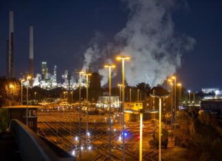 Unternehmenschefs aus NRW wollen in Brüssel über die Herausforderungen für Industrie und Wirtschaft sprechen (Foto-Illustration)