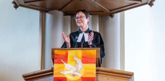 Adelheid Ruck-Schröder wurde als neue Präses der Kirche von Westfalen mit einem Gottesdienst in ihr Amt eingeführt. 