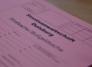 Eine Mordkommission hat die Ermittlungen aufgenommen. (Symbolbild)
