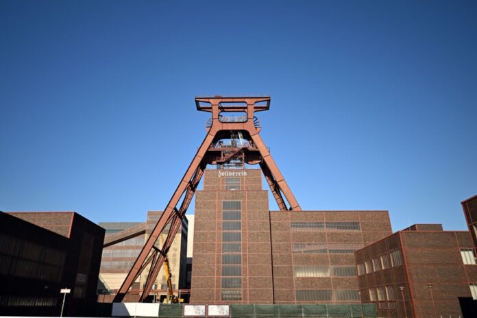 Früher größte Zeche der Welt, heute auch ein Standort für digitale Start-ups: die Zeche Zollverein. Insgesamt gibt es bei der Digitalisierung im Ruhrgebiet aber noch Luft nach oben, zeigt der vorgestellte Digital-Index. 