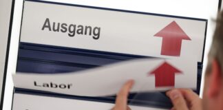 In unterversorgten Gebieten in NRW sollten nach Ansicht der SPD Medizinische Versorgungszentren in kommunaler Trägerschaft die Lücken füllen (Symbolbild)