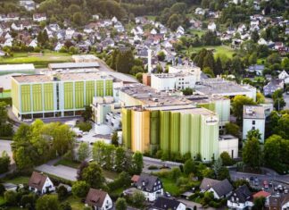 Krombacher gehört laut einer Analyse zu den 40 größten Bierherstellern weltweit. (Archivbild)