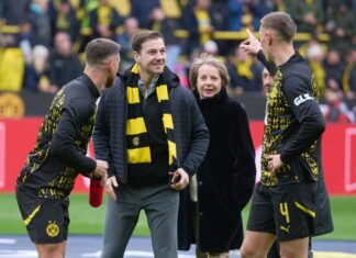 BVB-Fan Timo Boll im Stadion seines Lieblingsvereins. 