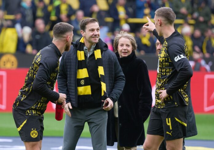 BVB-Fan Timo Boll im Stadion seines Lieblingsvereins. 