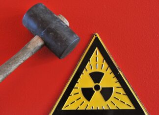 Wer muss den Abriss des stillgelegten Atomkraftwerks in Hamm-Uentrop bezahlen? Das Oberlandesgericht Düsseldorf hat sich jetzt mit der Klage der Betreibergesellschaft befasst. (Symbolbild)