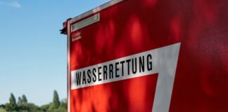 Mit Tauchern und Sonarbooten wurde am Sonntag ein untergegangener 51-Jähriger gesucht. (Symbolbild)