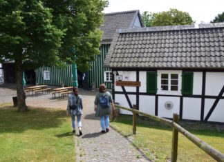Auch das Bauernhofmuseum kann man erkunden. Foto: Anja Kortmann