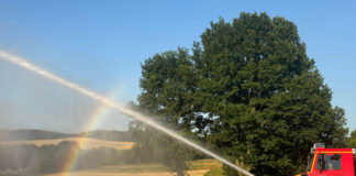 Die Wülfrather Brandschützer bei der Übung. Foto: FW Wülfrath