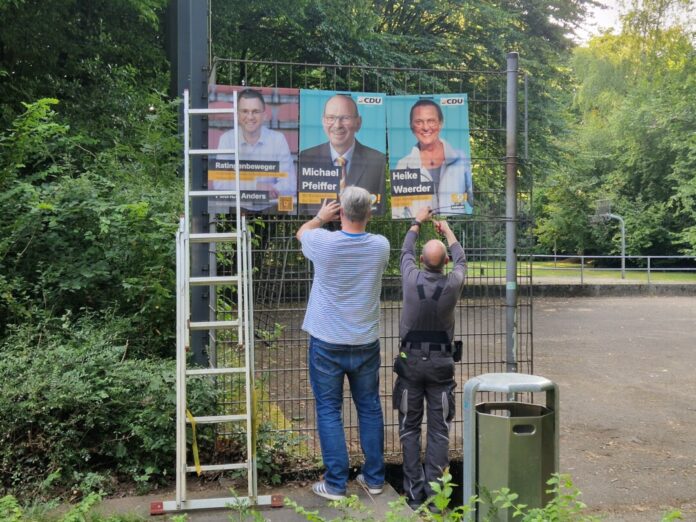 Auch in Ratingen West wurde fleißig plakatiert, Foto: Alexander Heinz