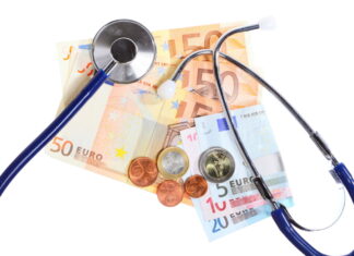 Erhöht die Krankenkasse die Beiträge, kann ein Wechsel sinnvoll sein. Foto: VZ NRW/adpic