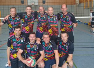 Die Herrenmannschaft der Volleyballabteilung des TuS 08 Lintorf. Foto: TuS 08 Lintorf
