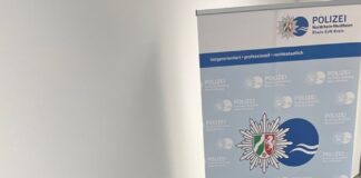 Die Polizei im Rhein-Erft-Kreis hat mehr als 500 Kilogramm Haschisch sichergestellt und einen 26-jährigen mutmaßlichen Drogenschmuggler festgenommen. 