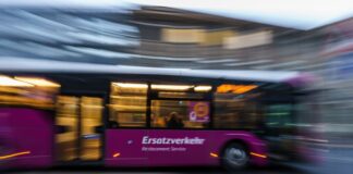 Auf mehreren Regionalbahnlinien im Süden NRWs fahren Ende August nur Busse
