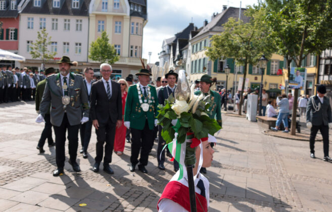 Die Schützen sind Bereit, Auf dem Weg zum Schützenbiwak Bild: Alexander Heinz