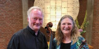 Susan Doering, Violine, und Professor Dieter Wulfhorst, Cello , Emerald Duo, Foto: Emerald Duo