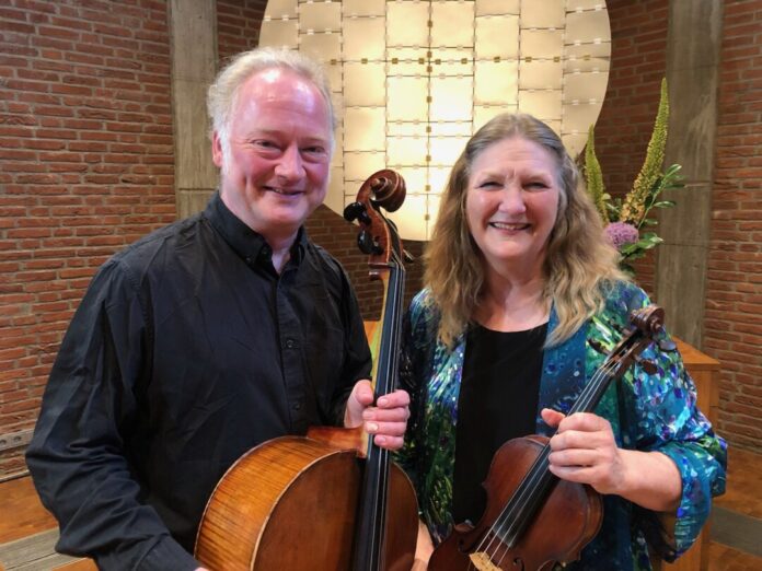 Susan Doering, Violine, und Professor Dieter Wulfhorst, Cello , Emerald Duo, Foto: Emerald Duo