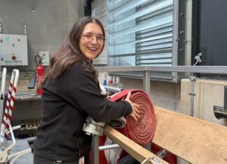 Leah Bovensiepen hat ihr Freiwilliges Soziales Jahr in der Feuerwehrschule des Kreises Mettmann absolviert. Foto: Kreis Mettman