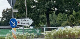 Falsch montiert: Das Klinikum Niederberg wird man in Ratingens vergeblich suchen - das Krankenhaus steht in Velbert. Foto: Bürger-Union