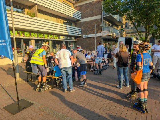 Austausch und Spass in Lintorf auf dem Markt, Bild: Alexander Heinz