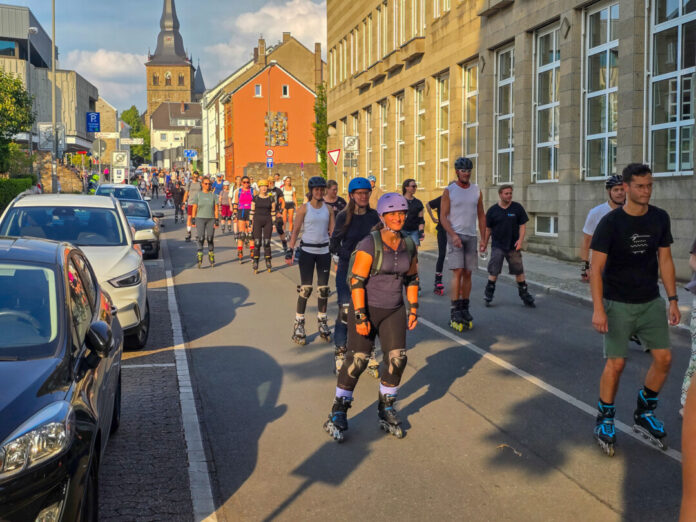 Der Start in Ratingen Mitte, Rollnacht 2025 in Ratingen, Bild: Alexander Heinz